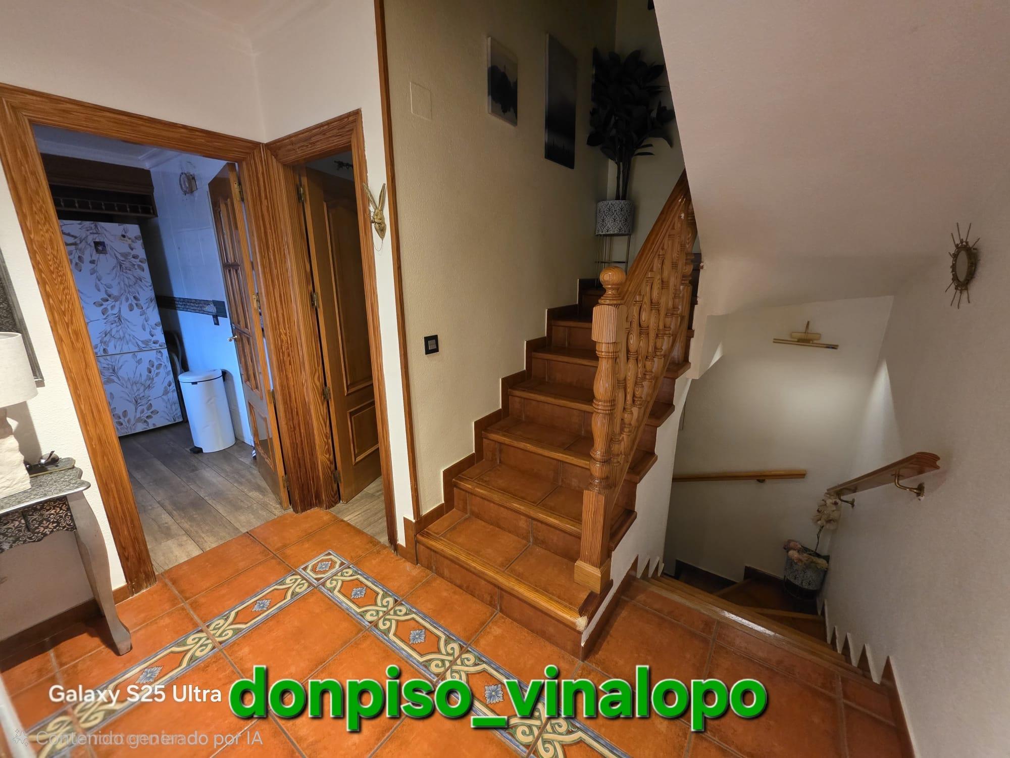 Imagen 13 Casa Adosada en venta en Elda / Adosado para entrar a vivir, zona Sagrada Familia