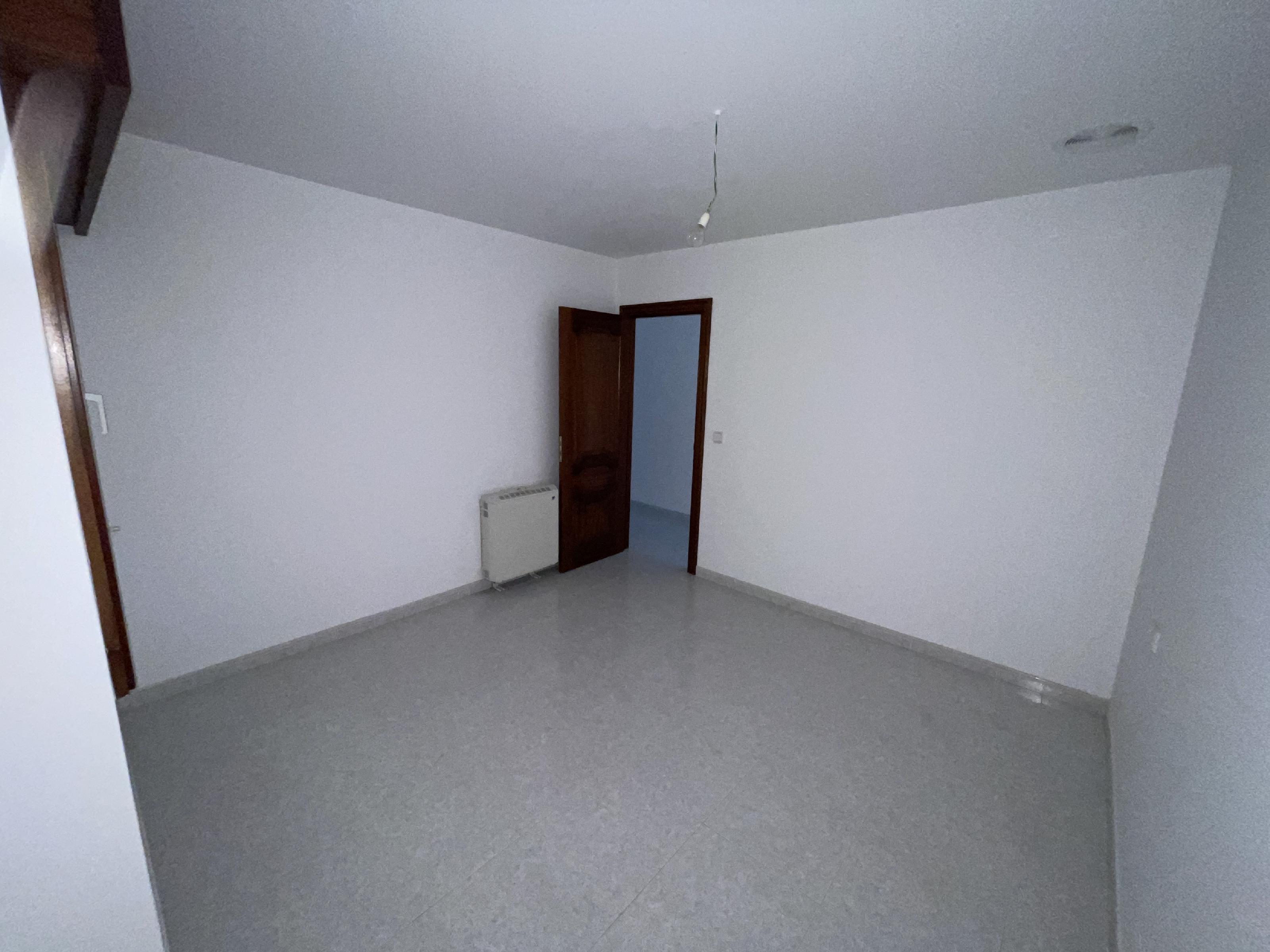 Imagen 18 Apartamento en venta en Zas / Carretara Fisterra 171 zas  a 4 km playa de Laxe