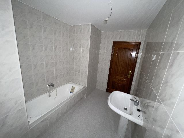 Imagen 21 Inmueble 298886 - Apartamento en venta en Zas / Carretara Fisterra 171 zas  a 4 km playa de Laxe