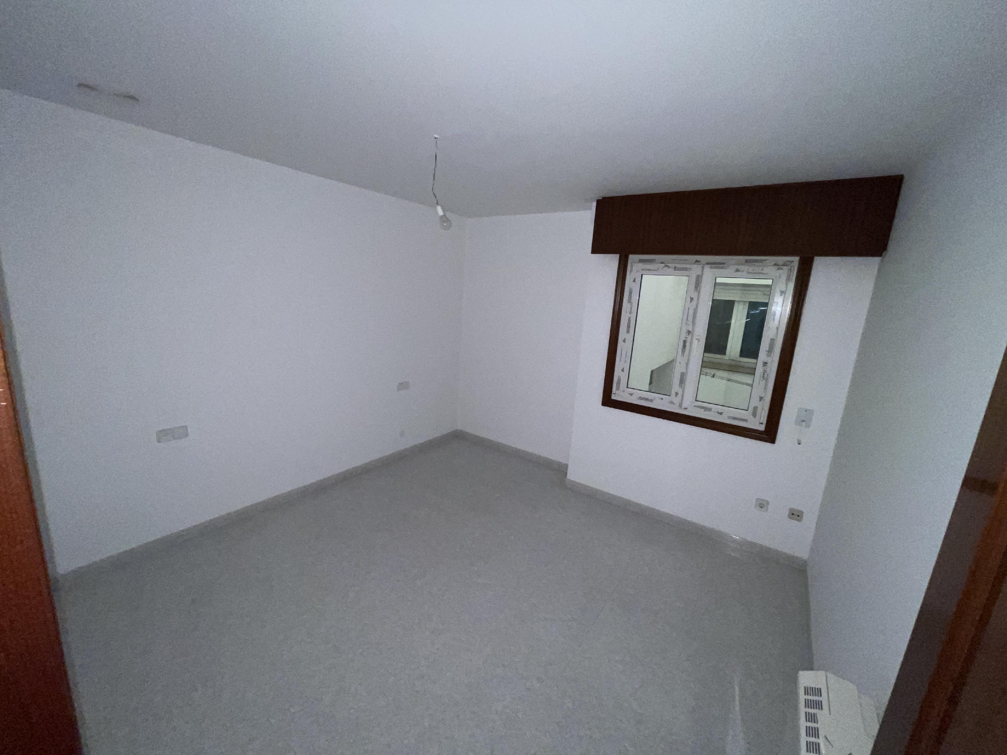 Imagen 24 Apartamento en venta en Zas / Carretara Fisterra 171 zas  a 4 km playa de Laxe