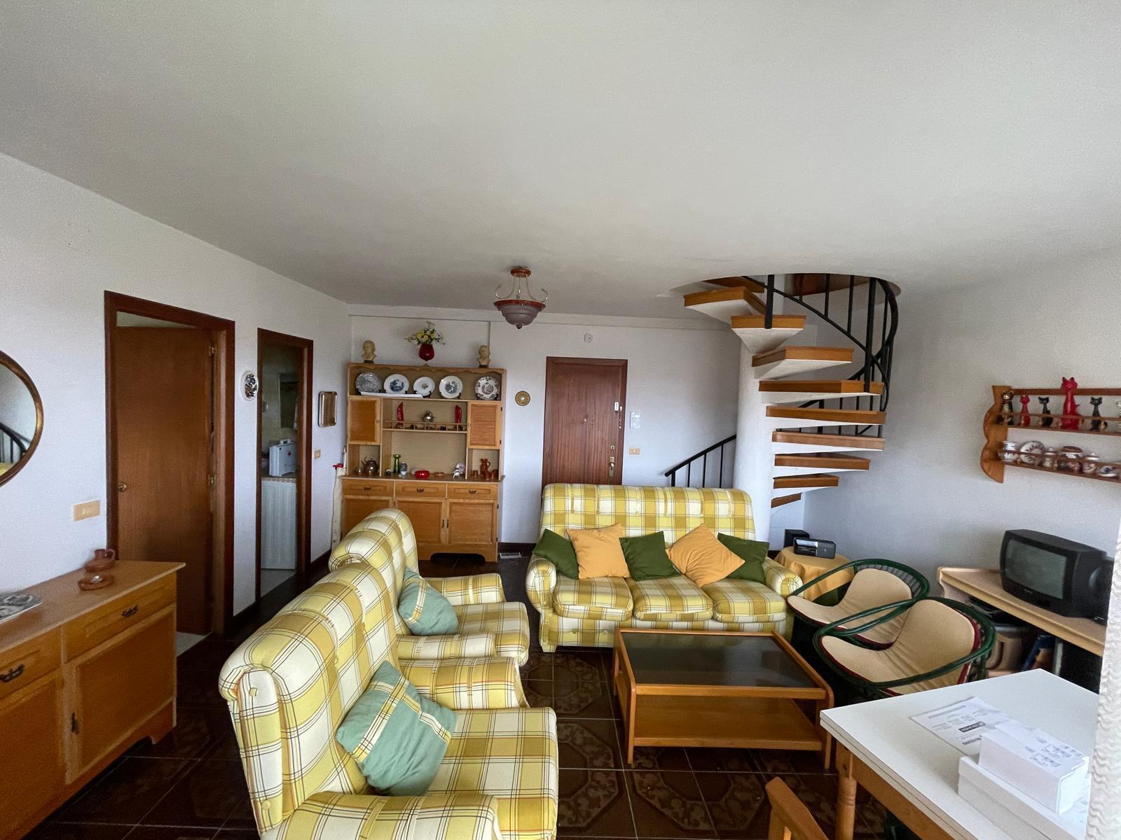 Imagen 1 Apto. Playa en venta en Miño / 