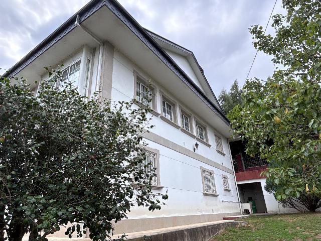 Imagen 3 Inmueble 305409 - Casa Aislada en venta en Lalín / Casa blanca Lalin
