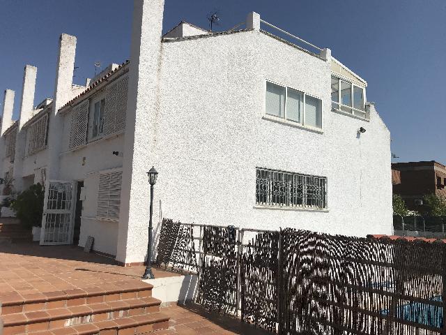 Imagen 26 Inmueble 264393 - Casa Pareada en venta en Pozuelo De Alarcón / Chalet pareado de 280m2 cerca de la Est. Renfe 