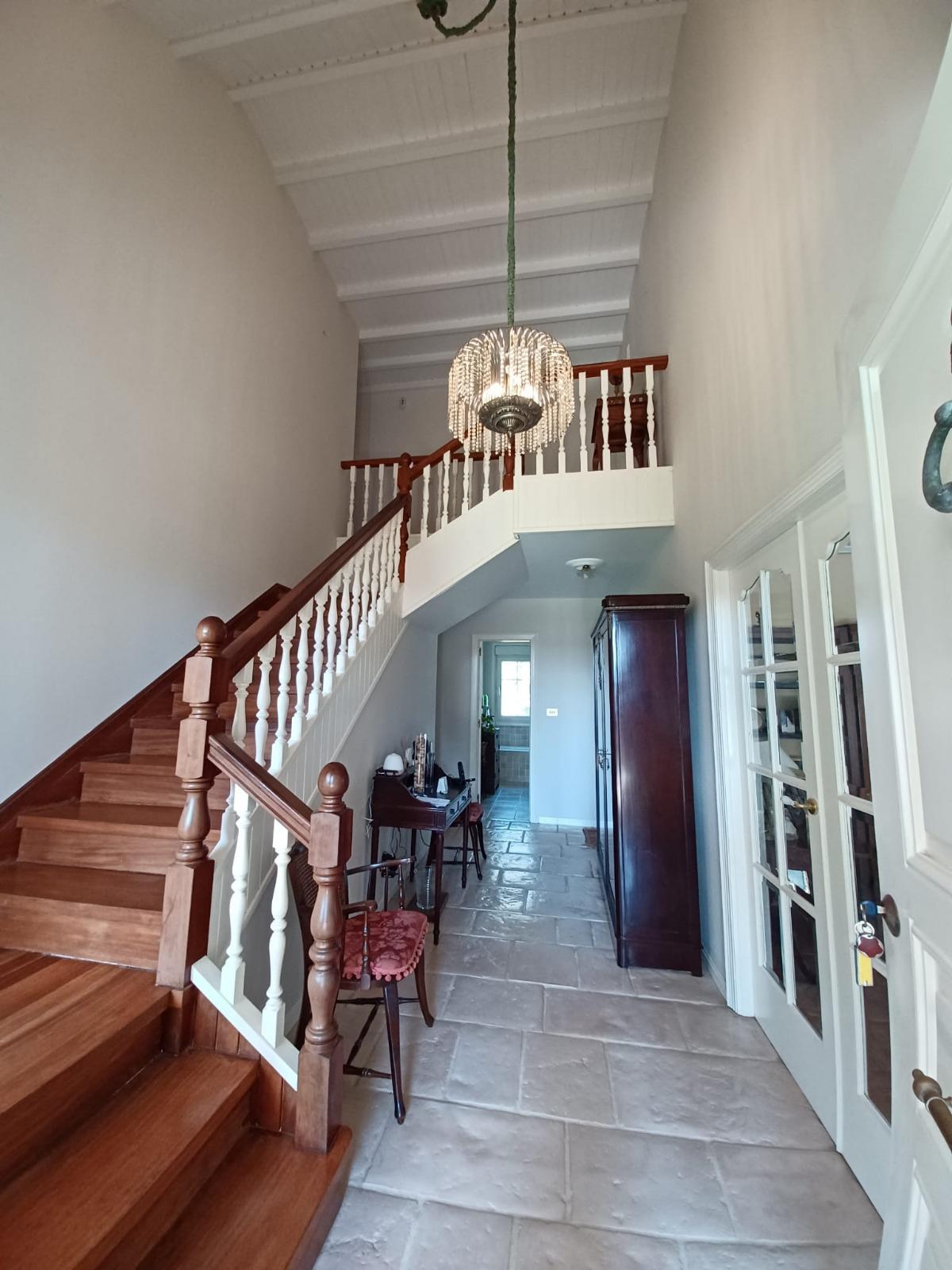 Imagen 9 Casa Aislada en venta en Oleiros / Cerca del club de golf y pazo de xaz