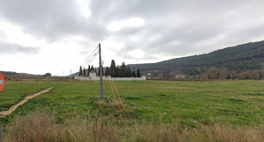 Imagen 5 Solar Urbano en venta en Sant Martí Sarroca / Ubicado entre el Sector 3 y el cementerio mu...