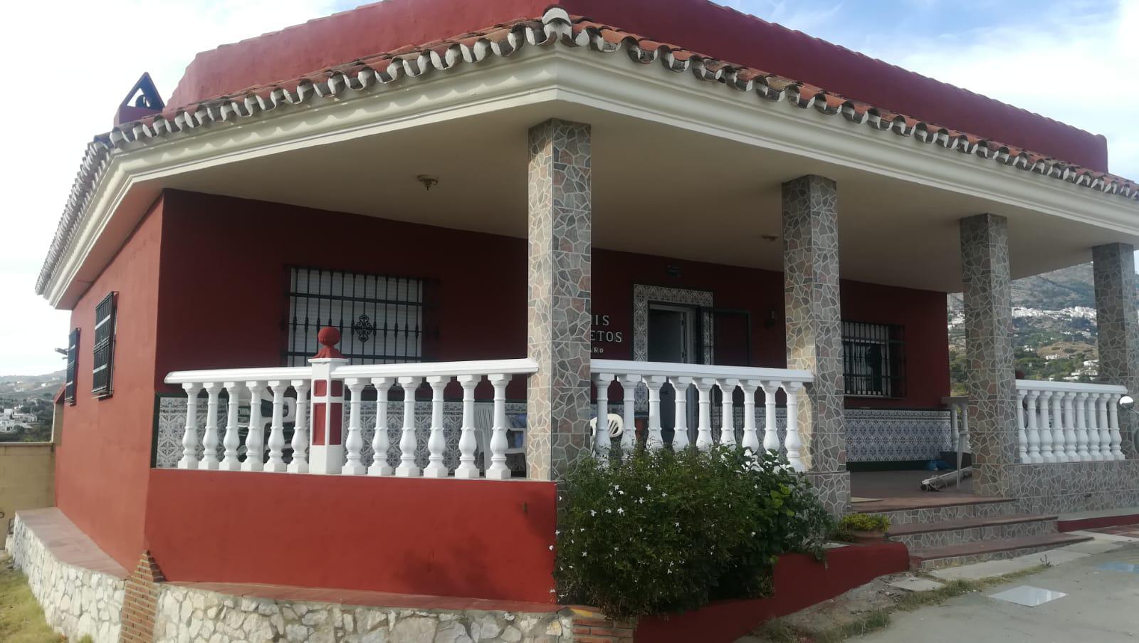 Imagen 2 Casa Aislada en venta en Mijas / A solo 7 min. de la zona comercial de las lagunas,mijas