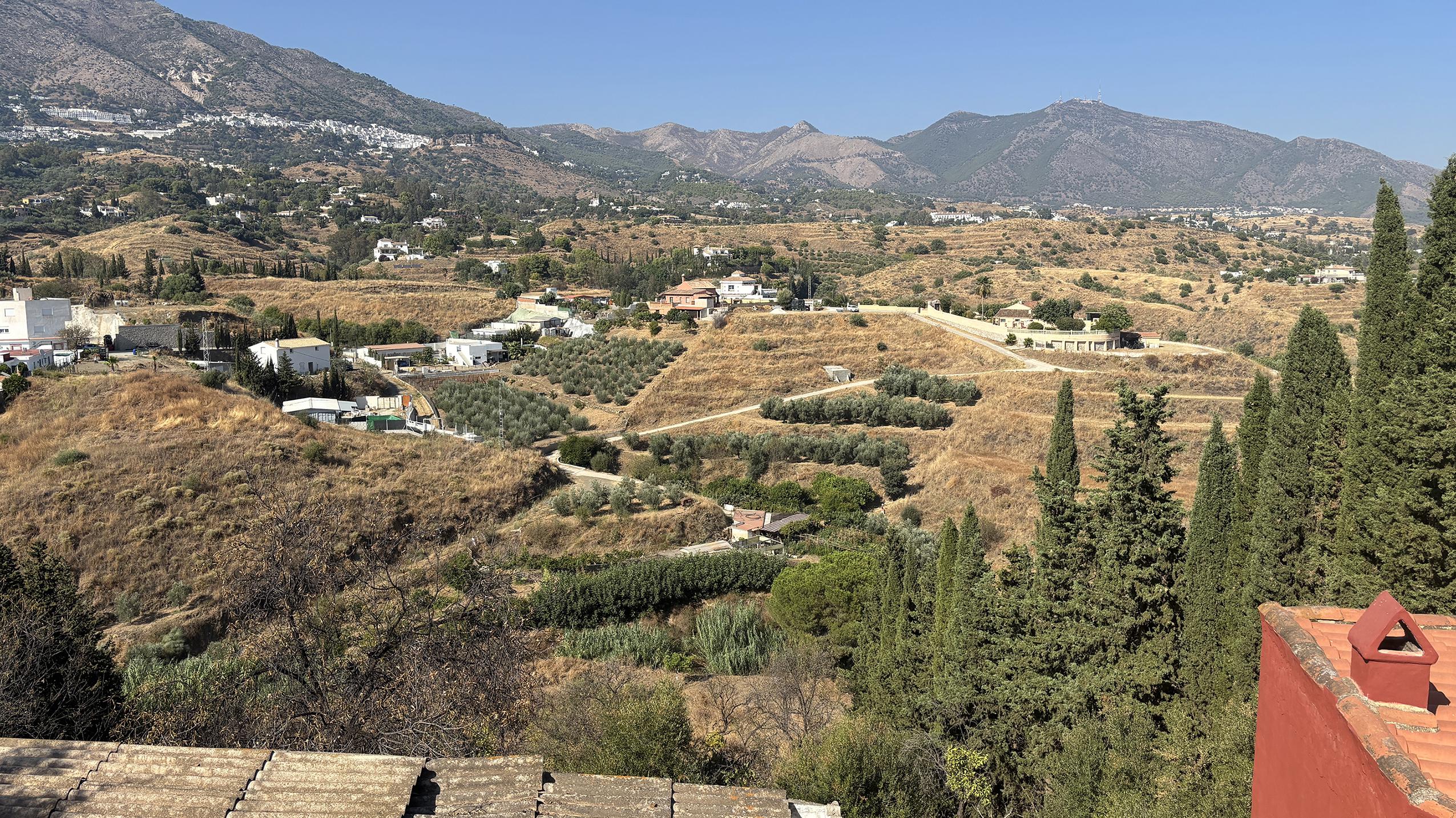 Imagen 4 Casa Aislada en venta en Mijas / A solo 7 min. de la zona comercial de las lagunas,mijas