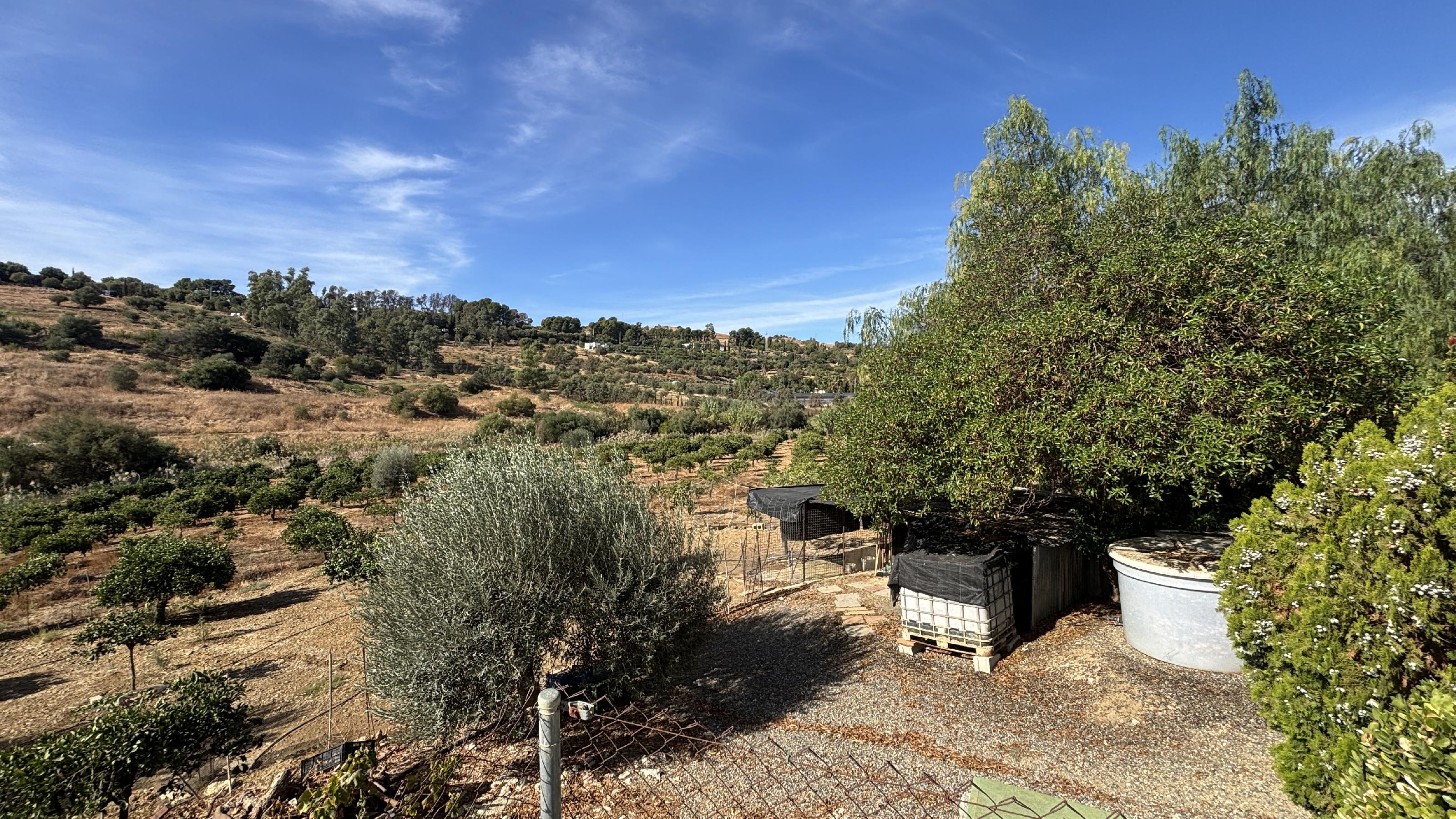 Imagen 28 Casa Rústica en venta en Pizarra / Ubicado a  1 kl de la carretera principal, con vecinos. Imagen 28 Casa Rústica en venta en Pizarra / Ubicado a  1 kl de la carretera principal, con vecinos.