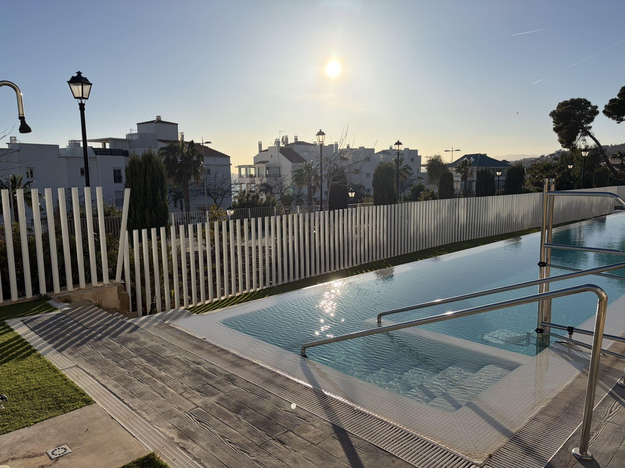 Imagen 36 Planta Baja en venta en Benalmádena / Rodeado de campos de golf y primera linea de playa
