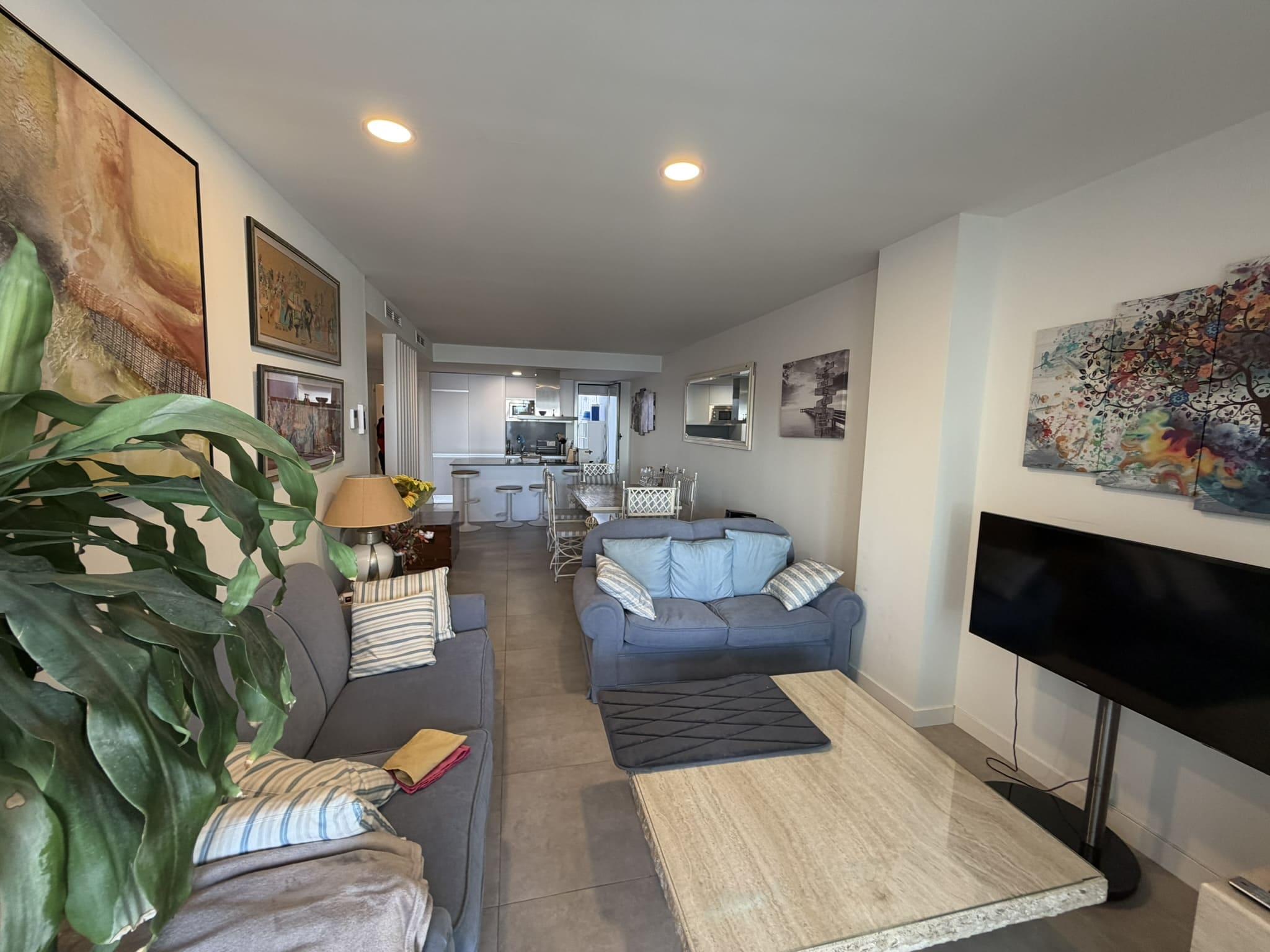 Imagen 10 Planta Baja en venta en Benalmádena / Rodeado de campos de golf y primera linea de playa