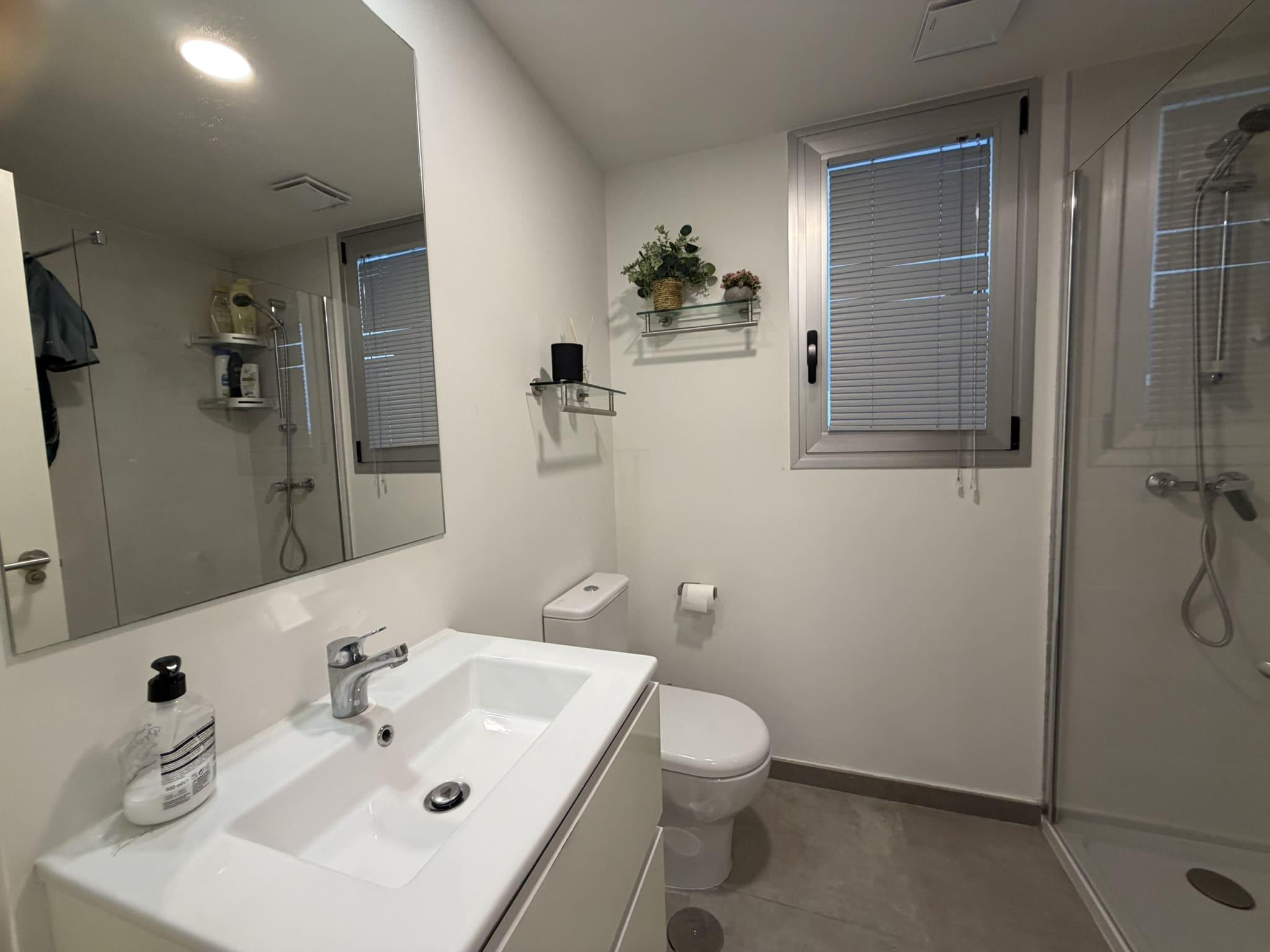 Imagen 20 Planta Baja en venta en Benalmádena / Rodeado de campos de golf y primera linea de playa