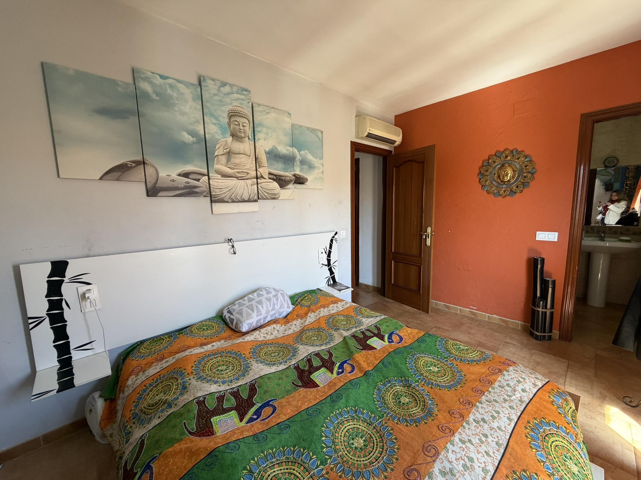 Imagen 11 Casa Adosada en venta en Benalmádena / Ubicación premium a 100 m del centro Benalmádena Pueblo