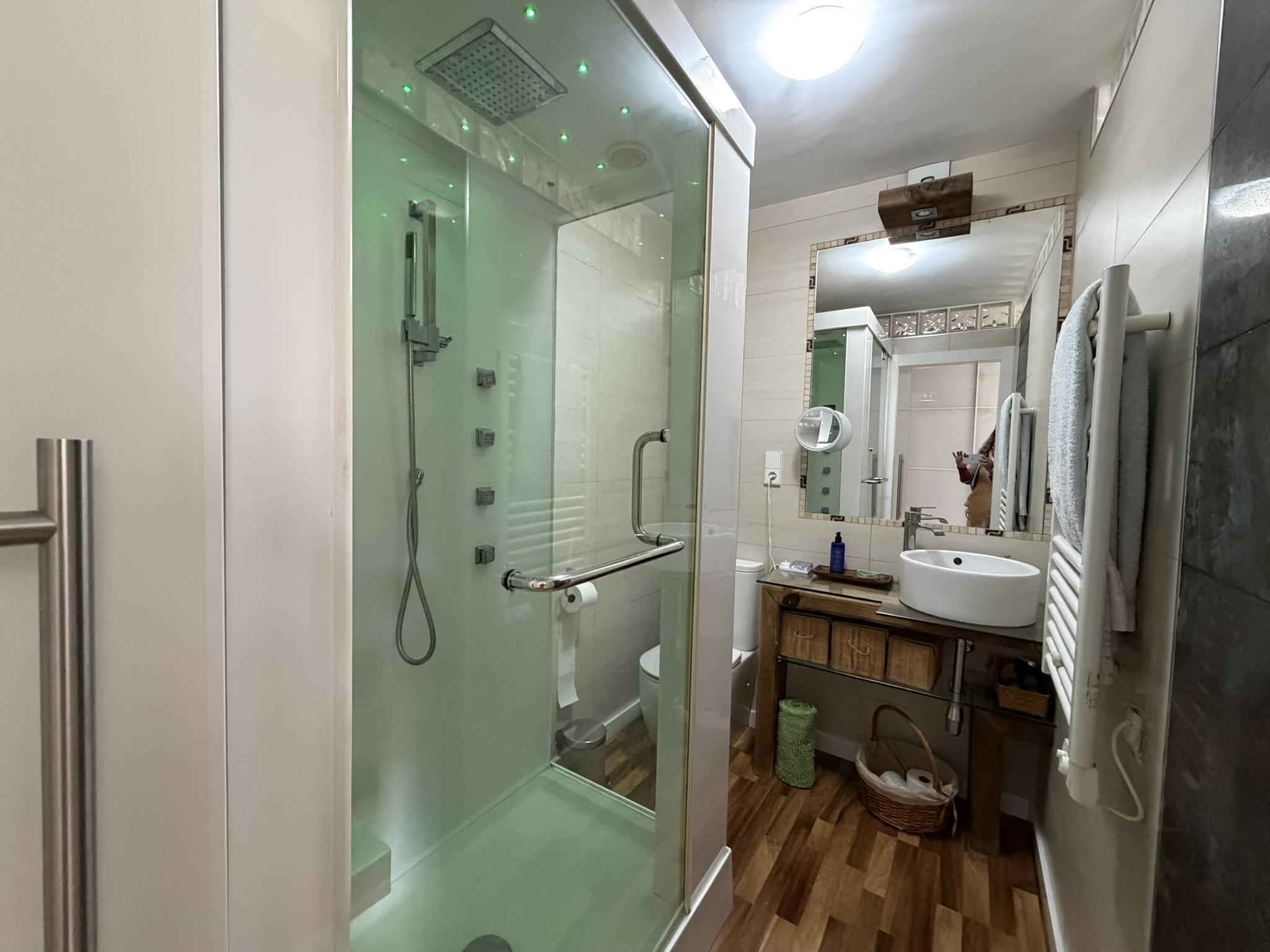 Imagen 22 Apartamento en venta en Benalmádena / A pocos pasos del centro del Arroyo de la miel¡¡¡