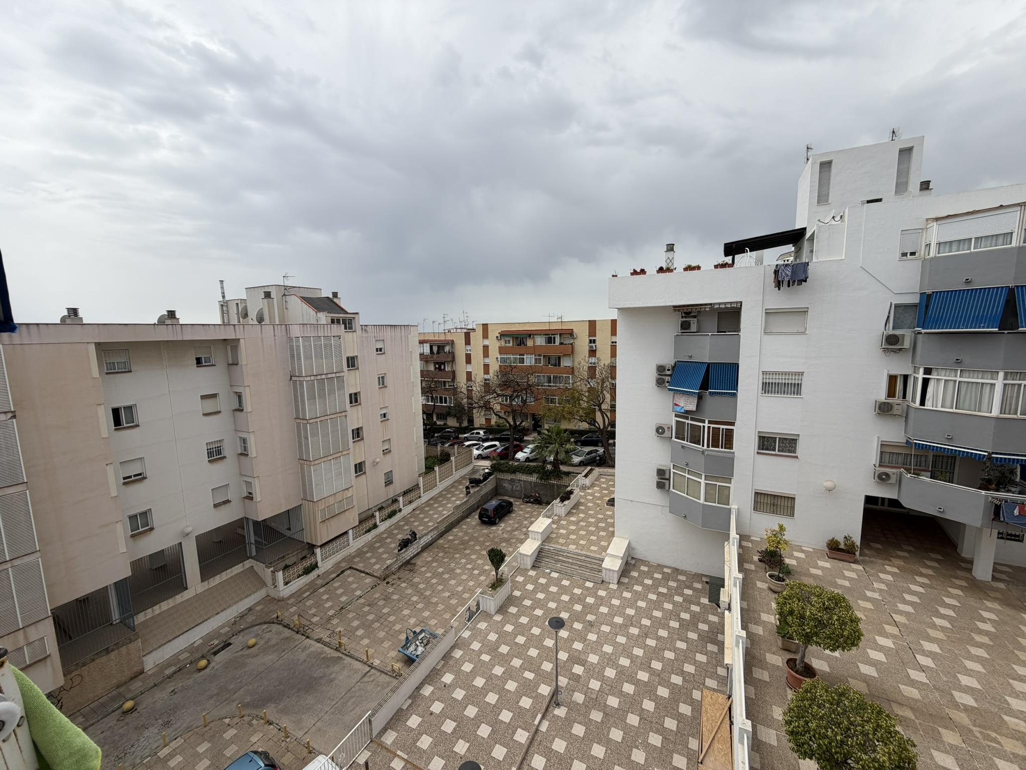 Imagen 11 Apartamento en venta en Benalmádena / A pocos pasos del centro del Arroyo de la miel¡¡¡
