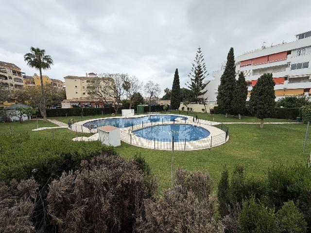 Imagen 9 Inmueble 302599 - Apartamento en venta en Benalmádena / Centro del arroyo de la miel, comercios, parques