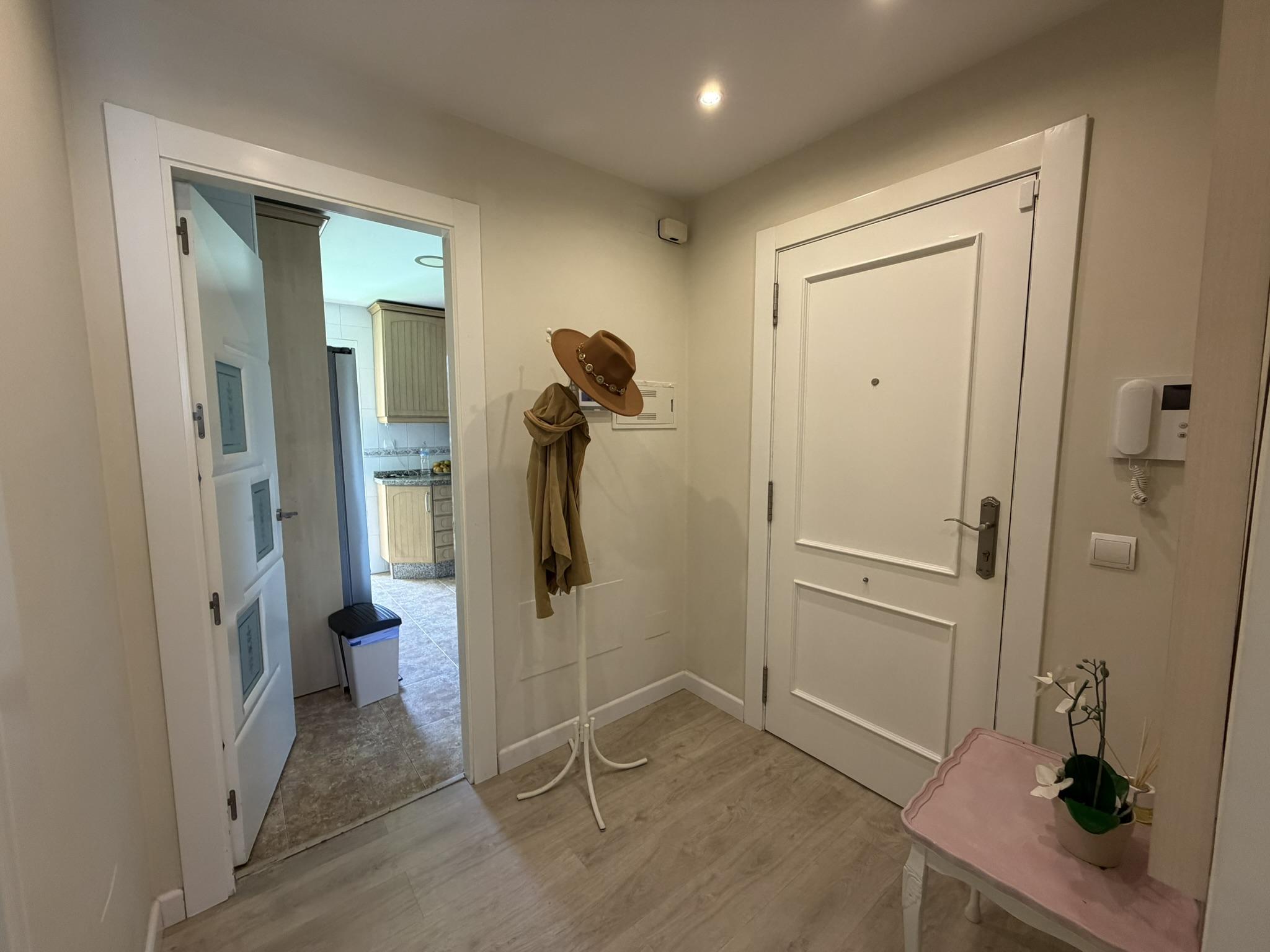 Imagen 4 Ático en venta en Benalmádena / Cerca de polideportivo, colegios y centro del Arroyo 