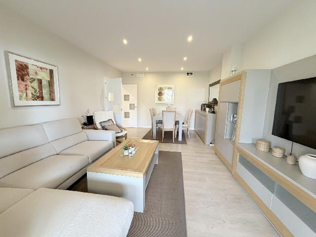 Imagen 5 Inmueble 302781 - Ático en venta en Benalmádena / Cerca de polideportivo, colegios y centro del Arroyo 