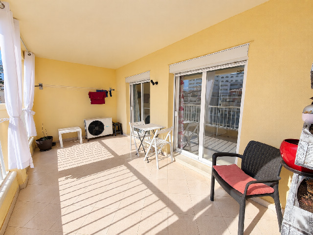 Imagen 5 Inmueble 303678 - Apartamento en venta en Benalmádena /  Playa a 400 metros , del centro comercial Torrequebrada