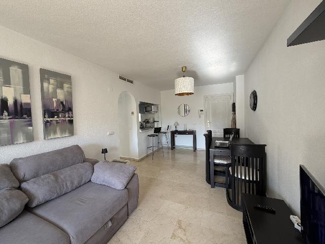 Imagen 7 Inmueble 303678 - Apartamento en venta en Benalmádena /  Playa a 400 metros , del centro comercial Torrequebrada