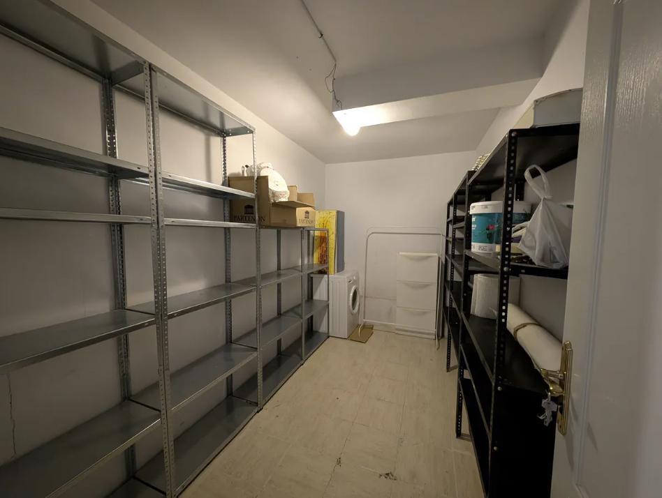 Imagen 29 Apartamento en venta en Benalmádena /  Playa a 400 metros , del centro comercial Torrequebrada