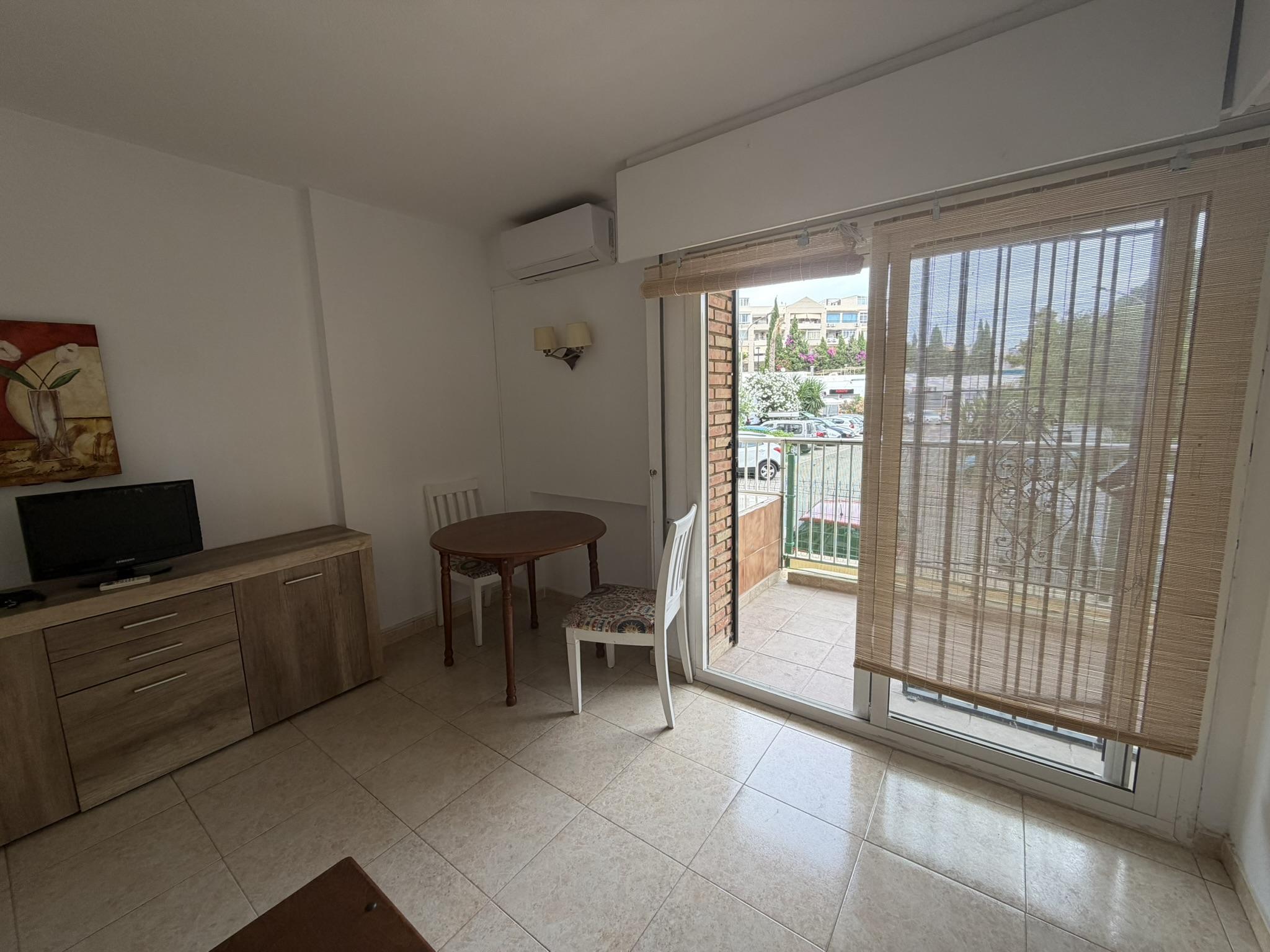 Imagen 6 Planta Baja en venta en Benalmádena / En el centro del turismo en Benalmádena, playa andando
