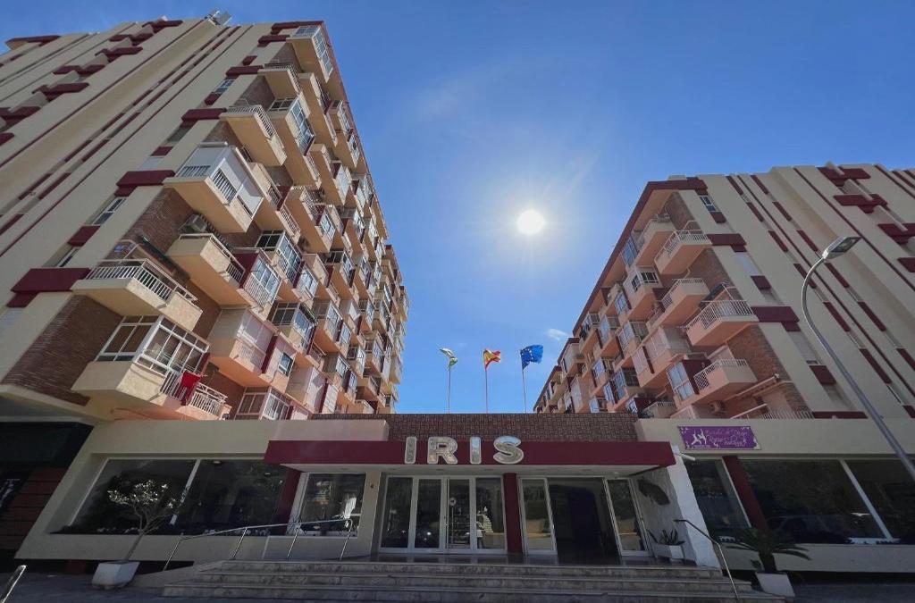 Imagen 20 Planta Baja en venta en Benalmádena / En el centro del turismo en Benalmádena, playa andando