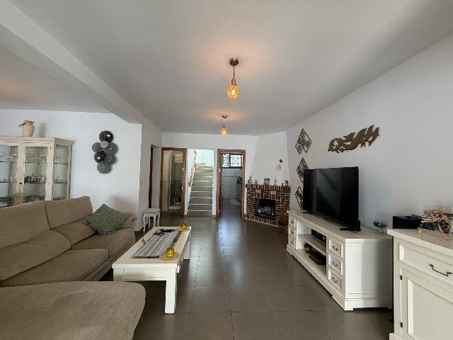 Imagen 2 Inmueble 304602 - Casa Pareada en venta en Benalmádena / A 10 min andando de Puerto Marina y la playa
