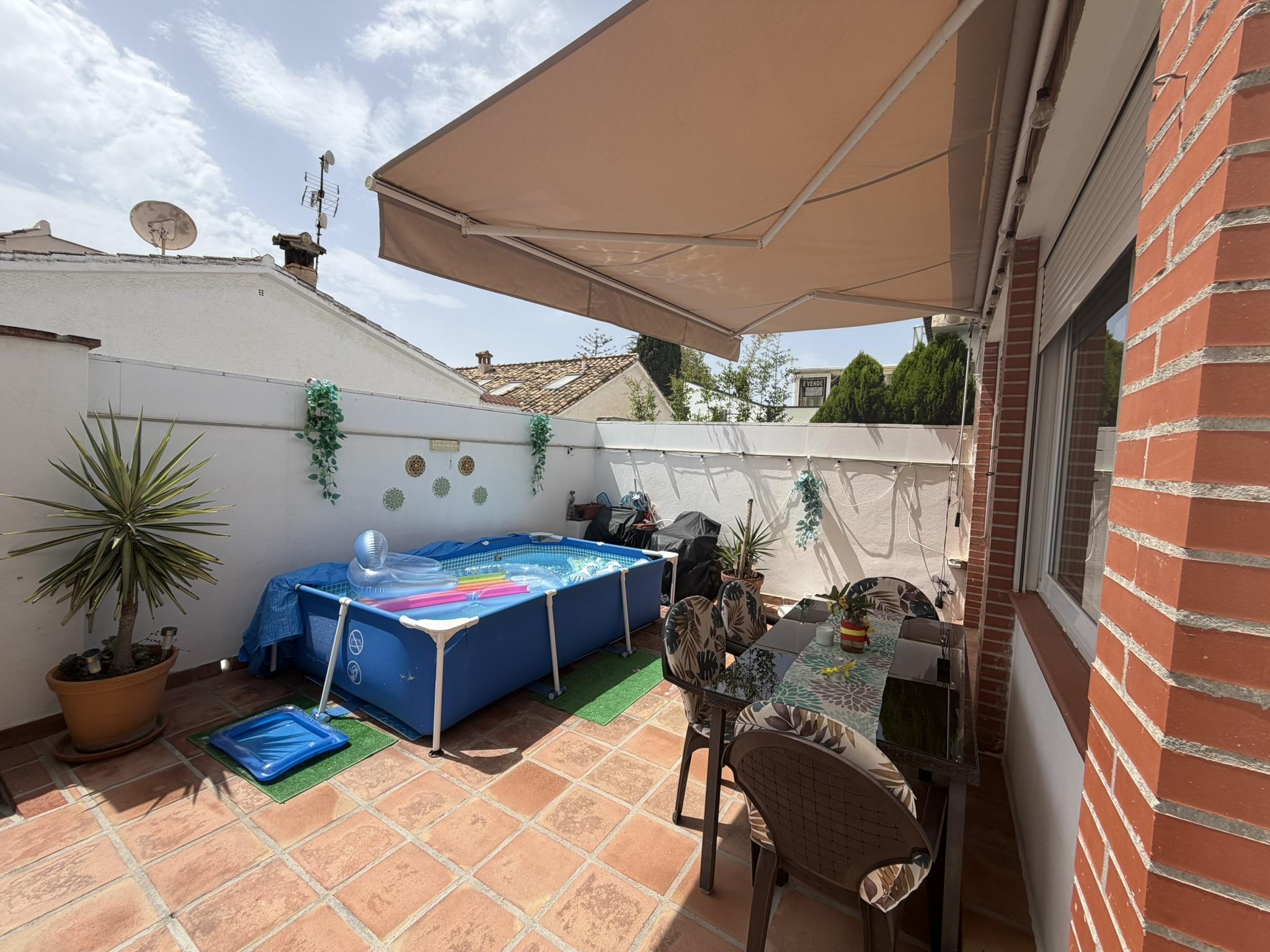 Imagen 5 Casa Pareada en venta en Benalmádena / A 10 min andando de Puerto Marina y la playa