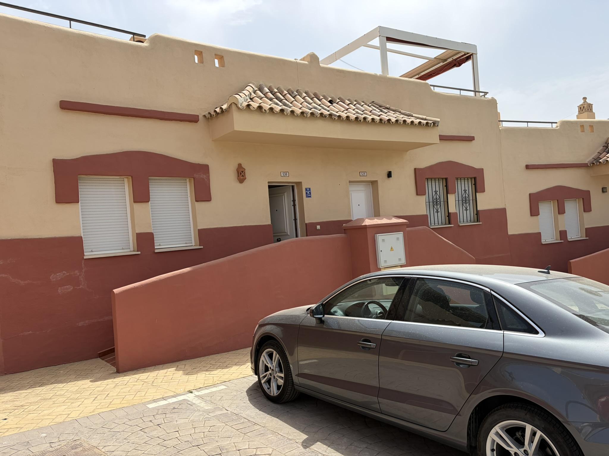 Imagen 32 Casa Adosada en venta en Mijas / Urbanización privada, con vigilancia, piscina y Tenis