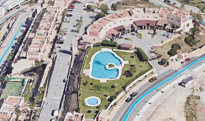 Imagen 6 Casa Adosada en venta en Mijas / Urbanización privada, con vigilancia, piscina y Tenis
