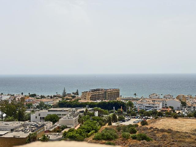 Imagen 17 Inmueble 304899 - Casa Adosada en venta en Mijas / Urbanización privada, con vigilancia, piscina y Tenis