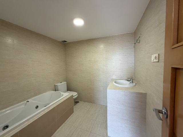 Imagen 5 Inmueble 304899 - Casa Adosada en venta en Mijas / Urbanización privada, con vigilancia, piscina y Tenis