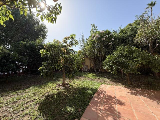 Imagen 11 Inmueble 305251 - Casa Aislada en venta en Benalmádena / Urbanización tranquila, 5 min de los comercios