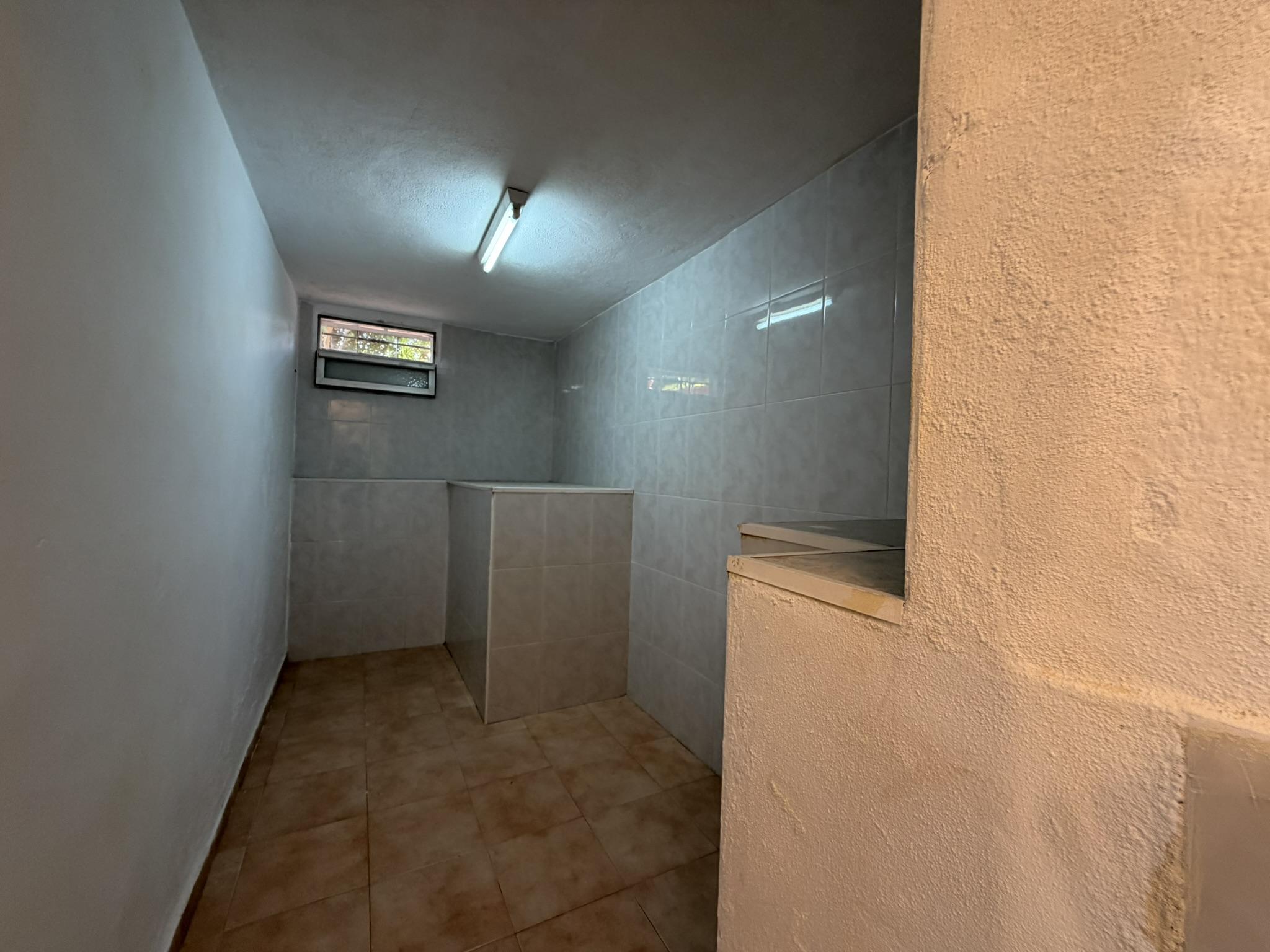 Imagen 29 Casa Aislada en venta en Benalmádena / Urbanización tranquila, 5 min de los comercios