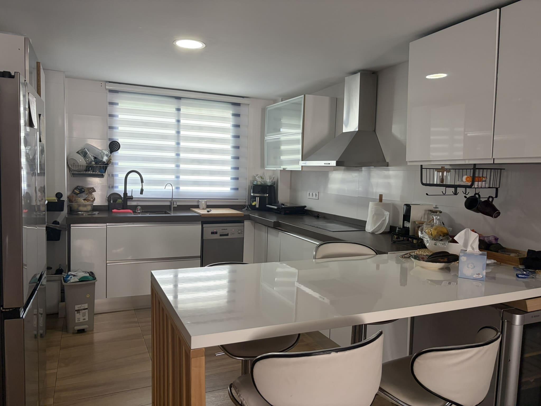 Imagen 3 Casa Adosada en venta en Benalmádena / Santángelo norte, cerca de la a-7