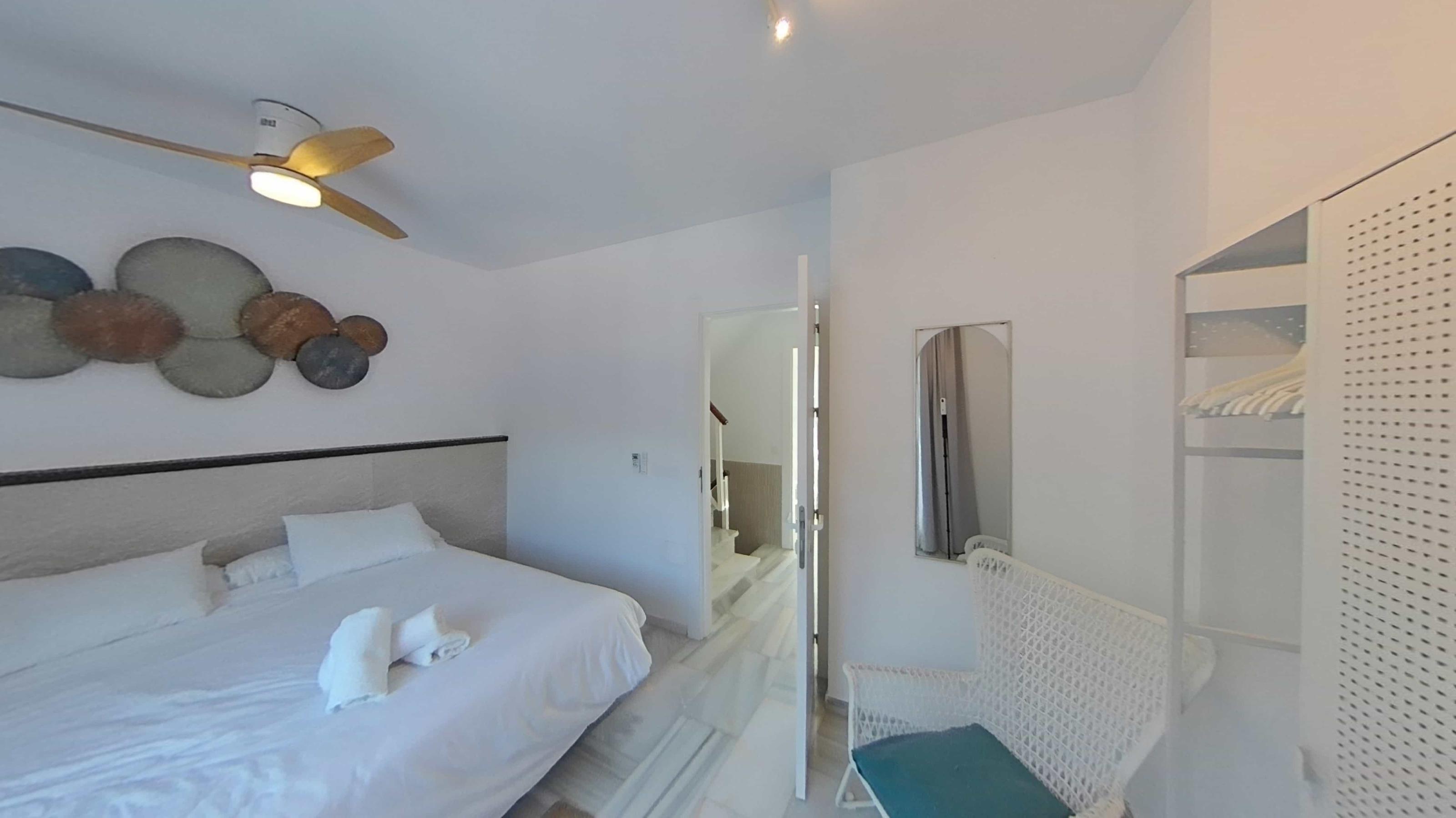 Imagen 51 Casa Adosada en venta en Mijas / Zona muy turística cerca de todos los servicios 