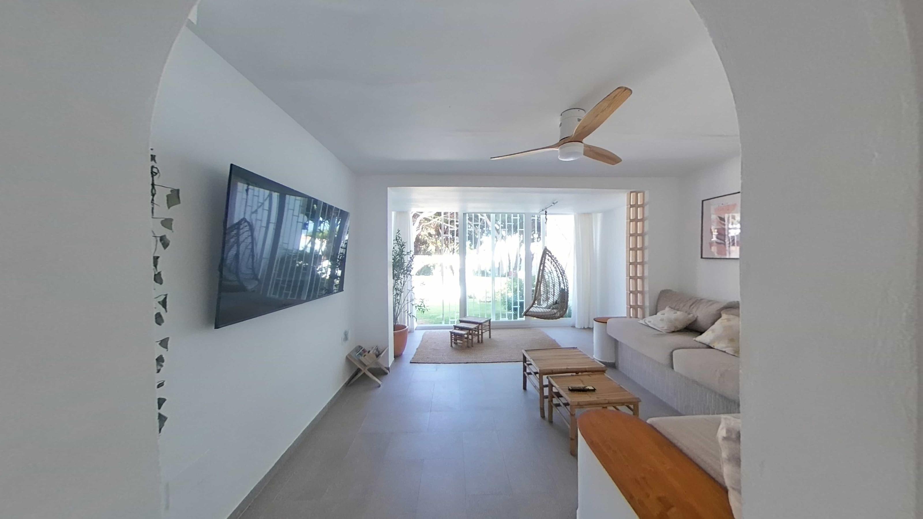 Imagen 18 Casa Adosada en venta en Mijas / Zona muy turística cerca de todos los servicios 