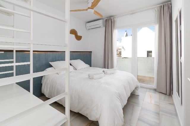 Imagen 11 Inmueble 305488 - Casa Adosada en venta en Mijas / Zona muy turística cerca de todos los servicios 