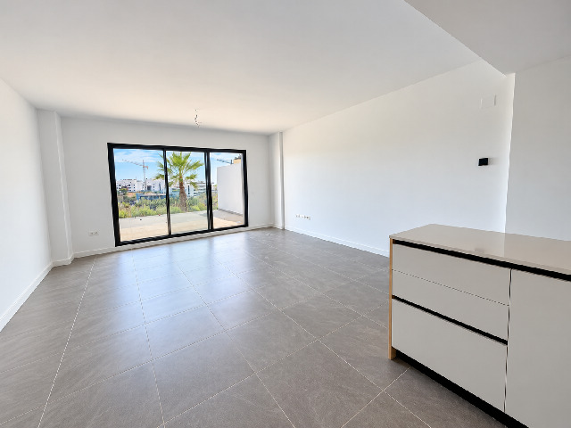 Imagen 1 Inmueble 306299 - Apartamento en venta en Mijas / Urbanización privada, 10 min andando a tiendas y playa