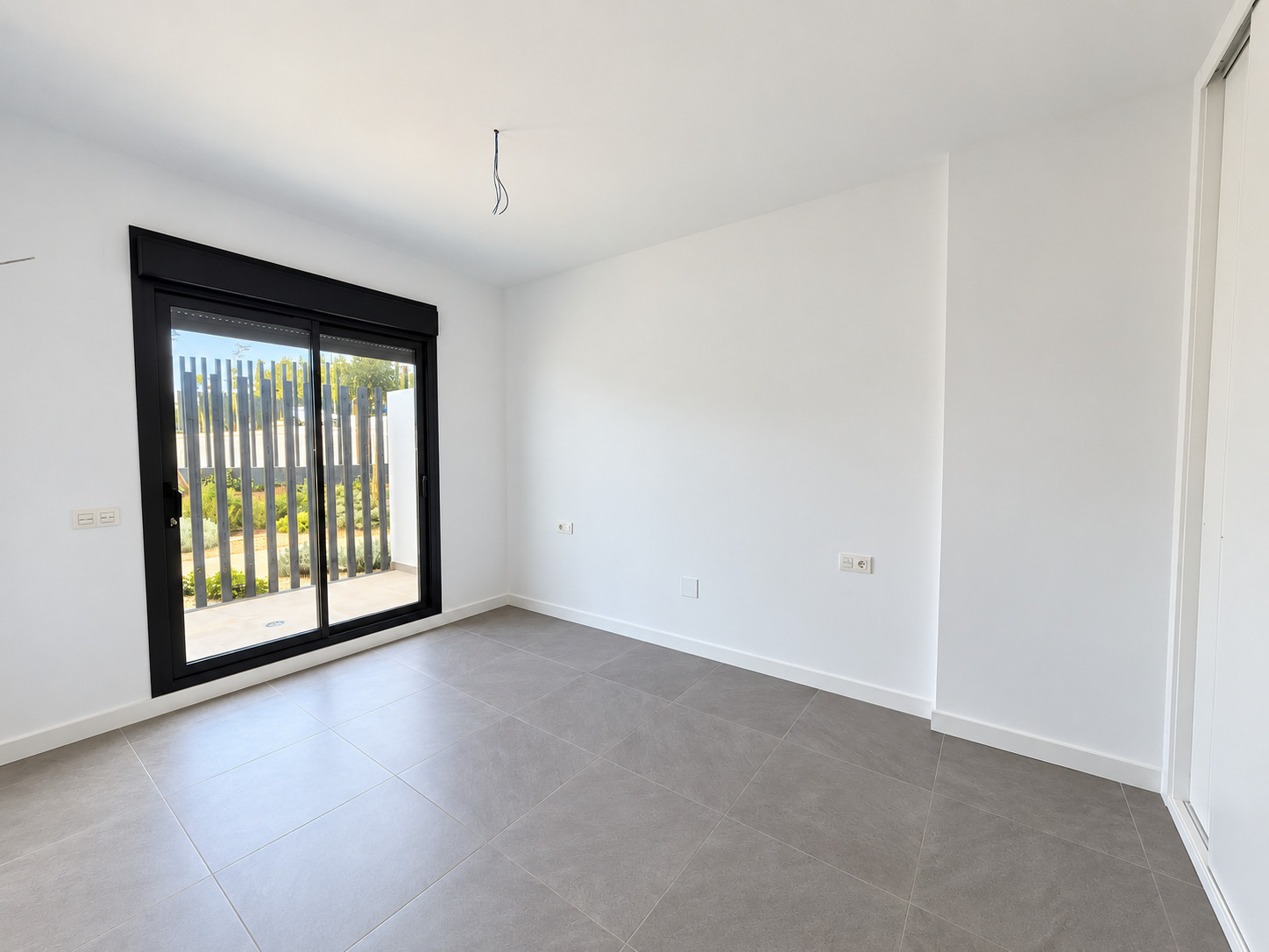 Imagen 7 Apartamento en venta en Mijas / Urbanización privada, 10 min andando a tiendas y playa