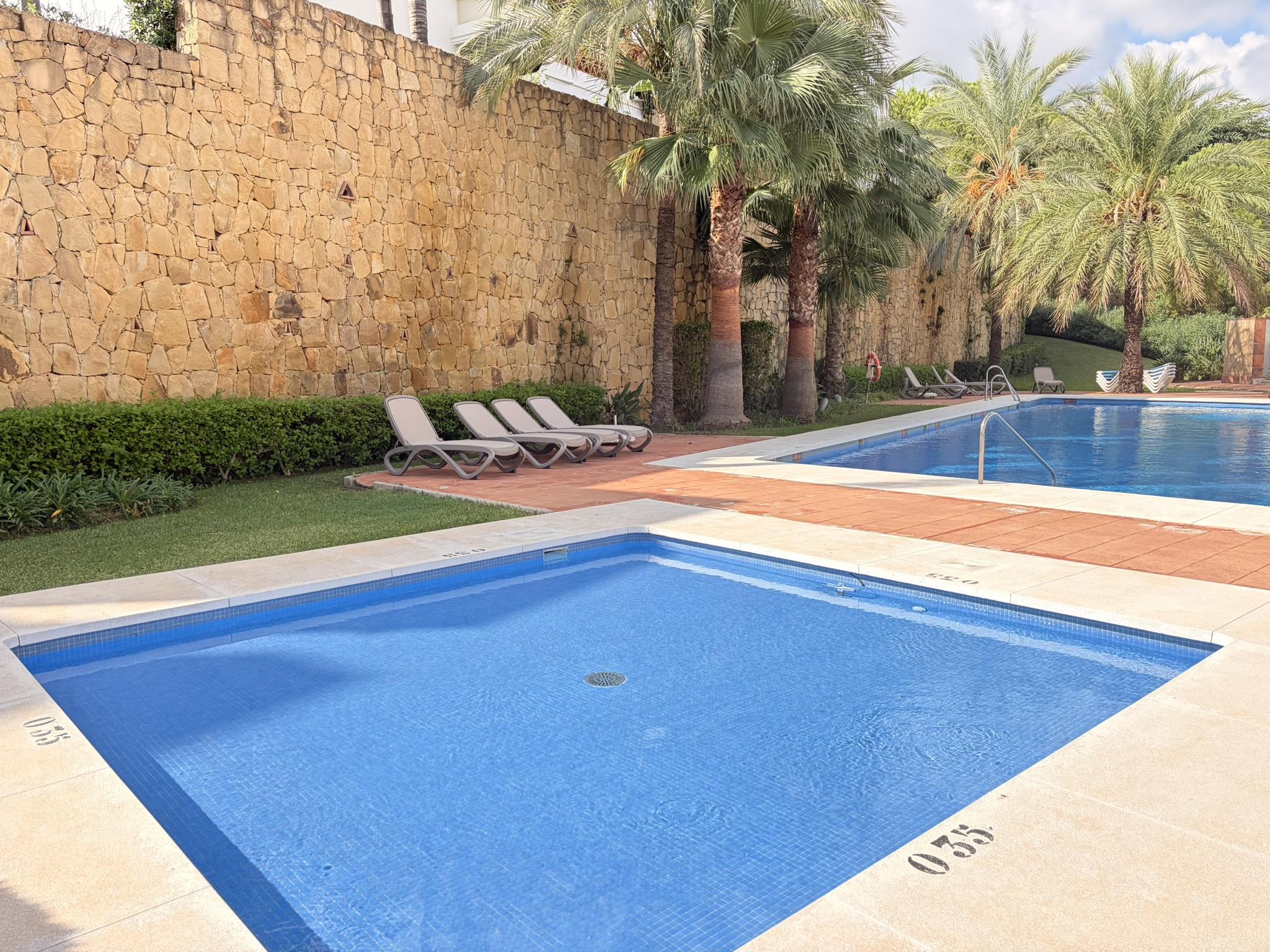 Imagen 25 Casa Adosada en venta en Mijas / La Cala Golf Resort, Mijas Costa, zona de golf