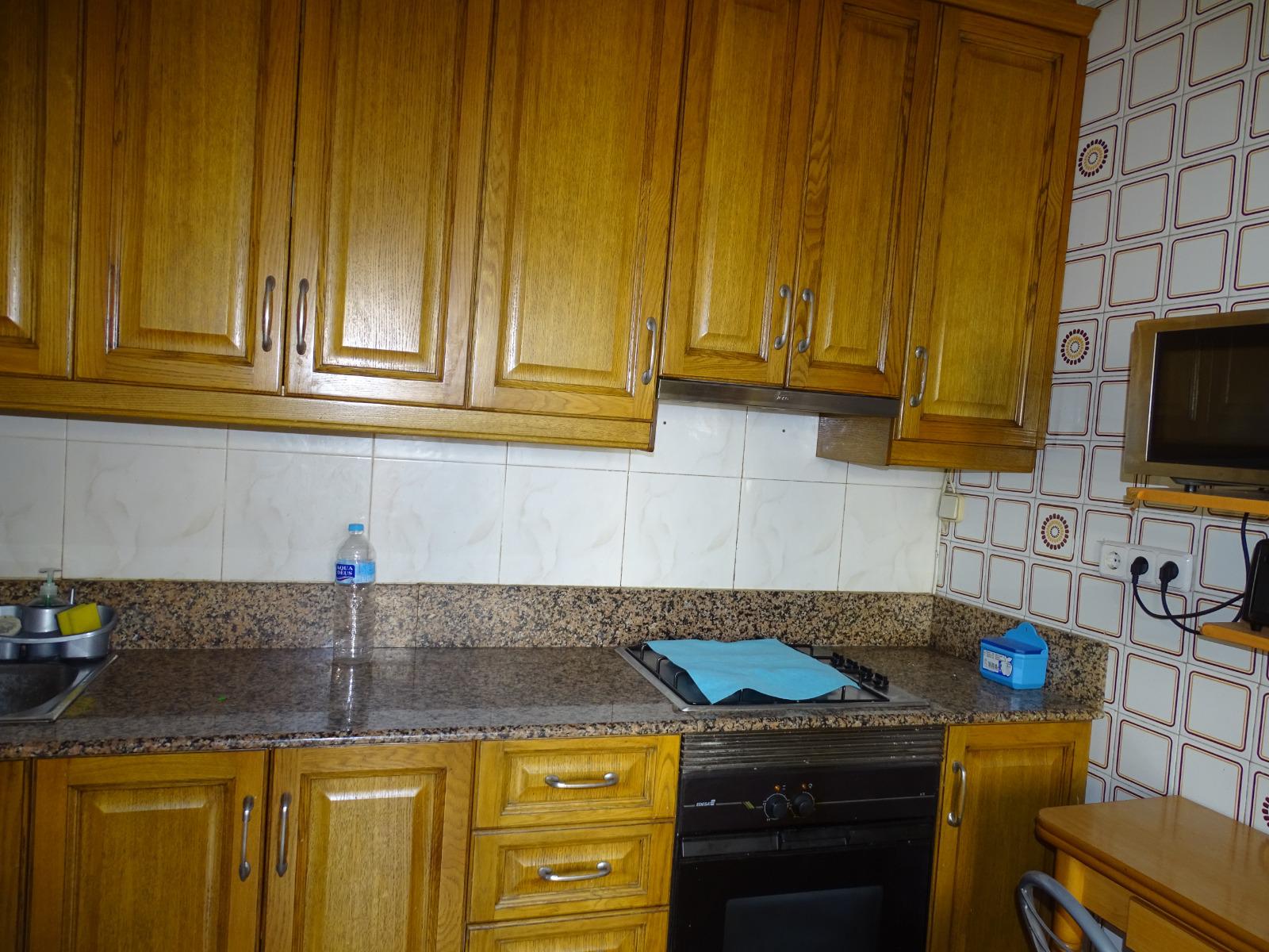 Imagen 10 Casa Aislada en venta en Campos Del Río / En el centro del pueblo