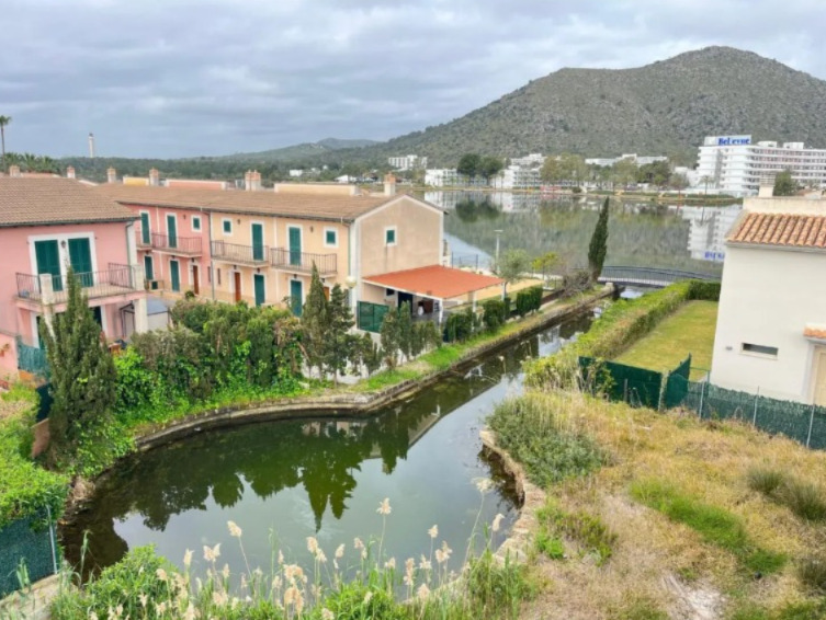 Imagen 8 Solar Urbano en venta en Alcúdia / Solar con estructura de 600 m² en Puerto de Alcudia.