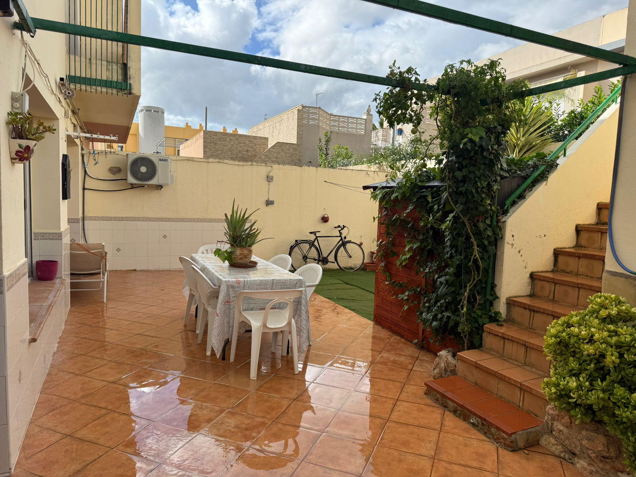 Imagen 8 Casa Adosada en venta en Sant Josep De Sa Talaia / Casa adosada de 2 plantas en Playa d´en...