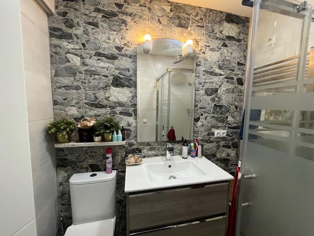 Imagen 12 Piso en venta en Palma / Piso 3hab., cocina y baño recién reformados. Ascensor. 