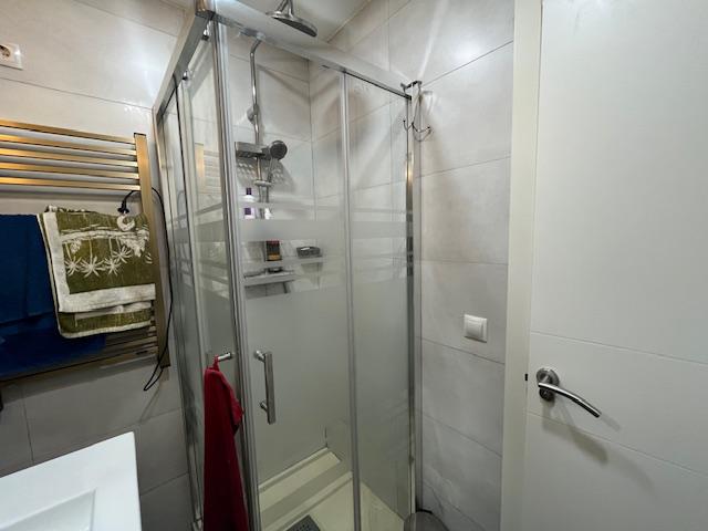 Imagen 10 Inmueble 298832 - Piso en venta en Palma / Piso 3hab., cocina y baño recién reformados. Ascensor. 