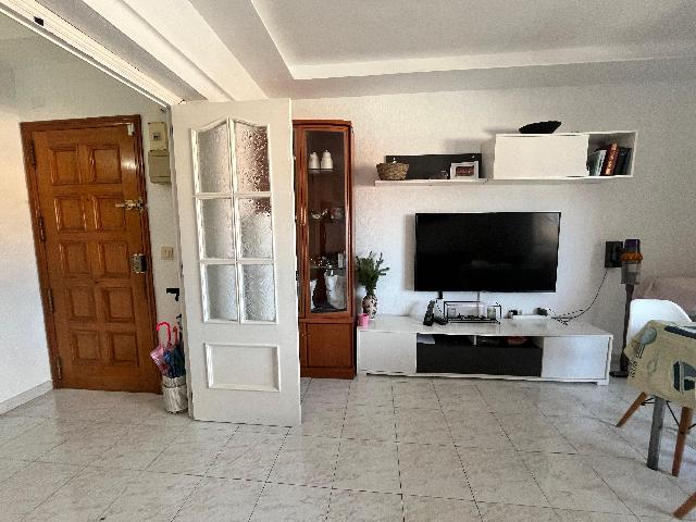 Imagen 7 Inmueble 298832 - Piso en venta en Palma / Piso 3hab., cocina y baño recién reformados. Ascensor. 