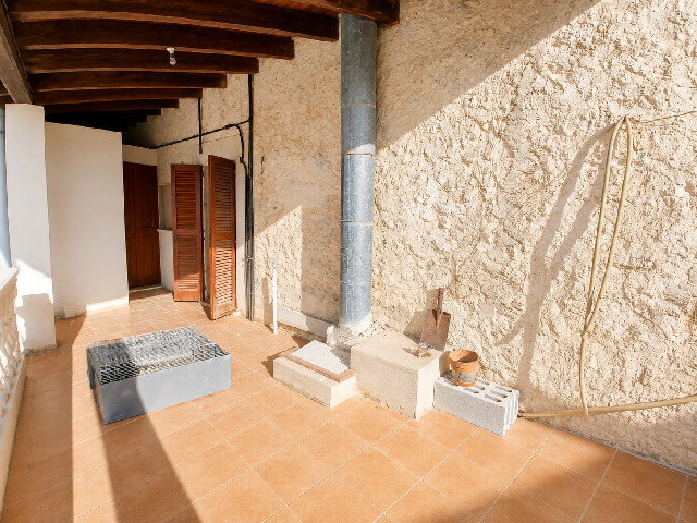 Imagen 12 Inmueble 298877 - Casa en venta en Sineu / Local comercial y primera planta en Sineu