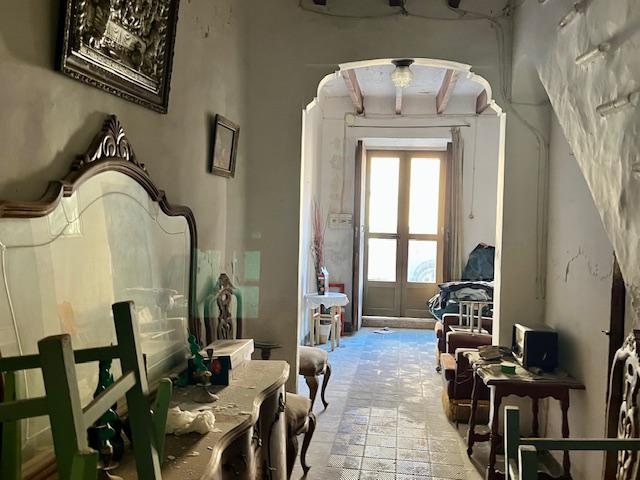 Imagen 2 Inmueble 299645 - Casa Adosada en venta en Campos / Casa adosada de pueblo para reformar en Campos