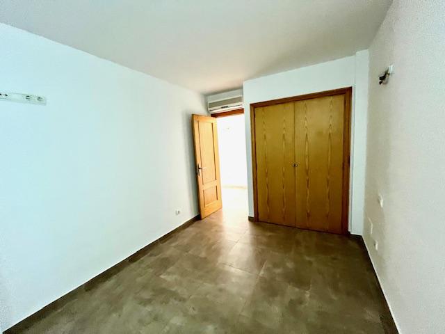 Imagen 16 Planta Baja en venta en Campos / Acogedor piso en Planta baja en finca de 2006